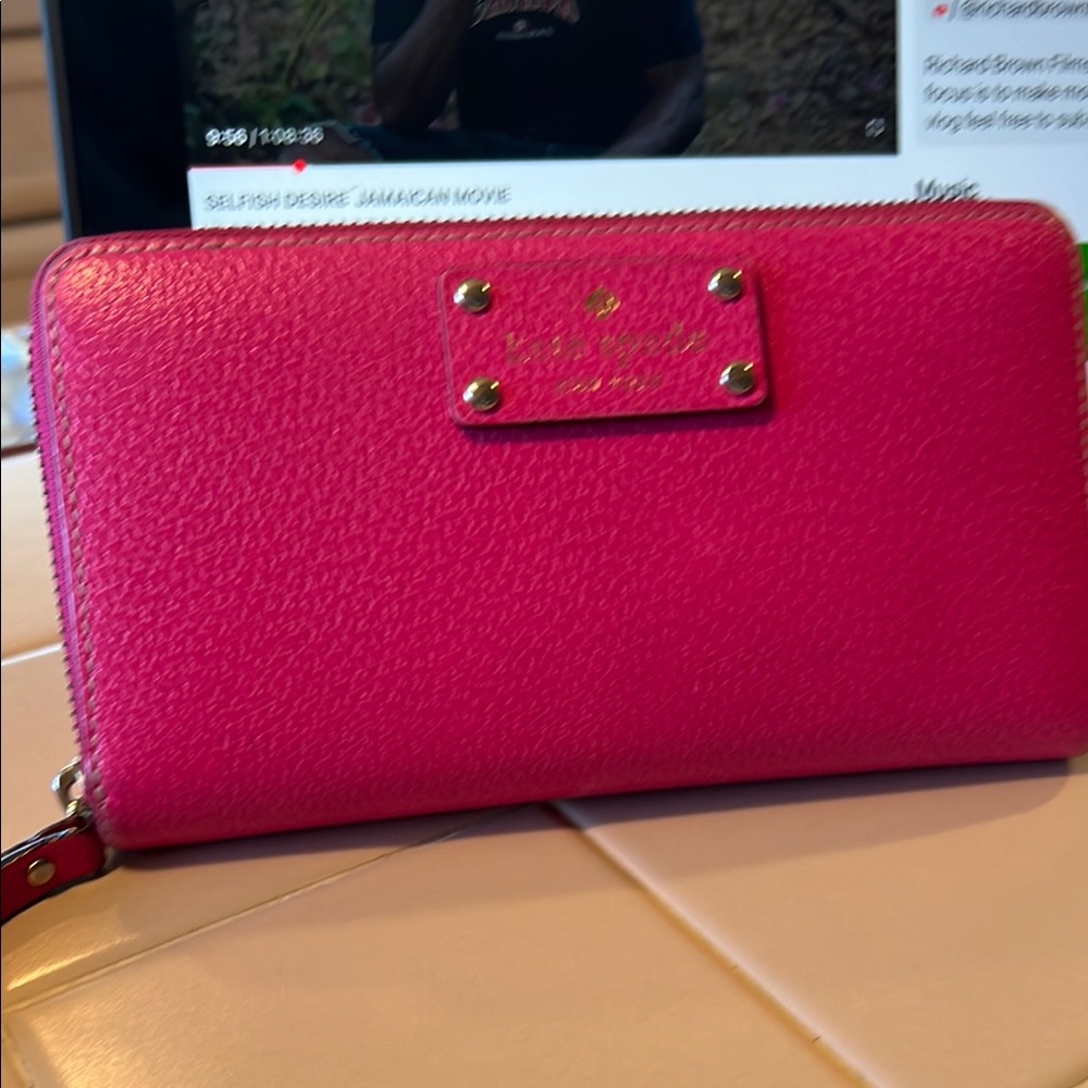 Kate Spade Pink Wallet